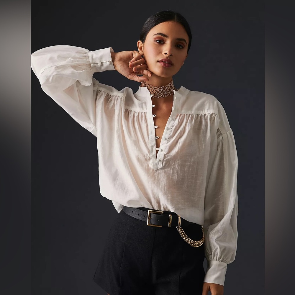 ✨ HP✨ NWTS ANTHRO HENLEY BLOUSE (LP)